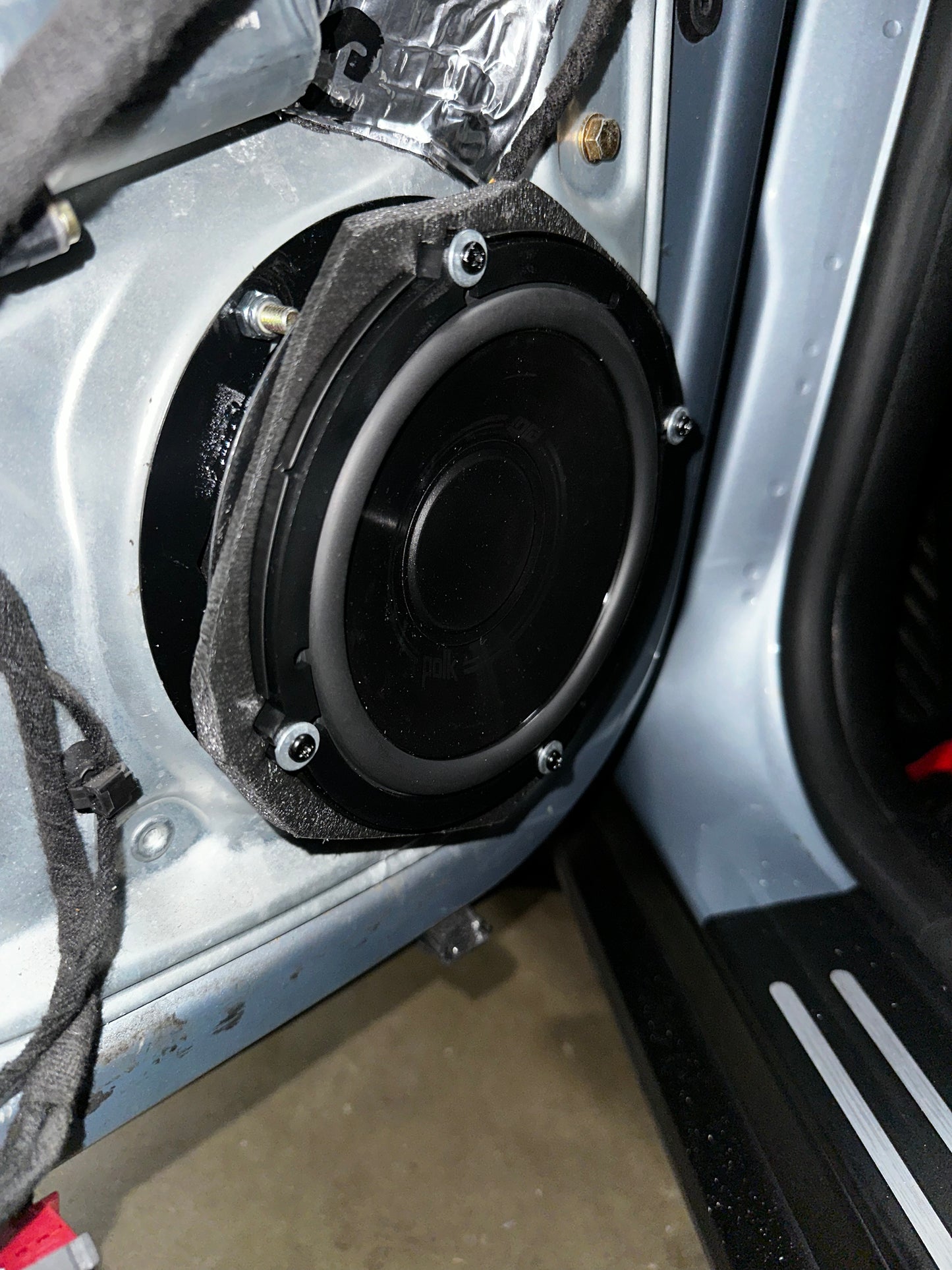 Mk4 Golf, Jetta and Passat 6.5" speaker adapter